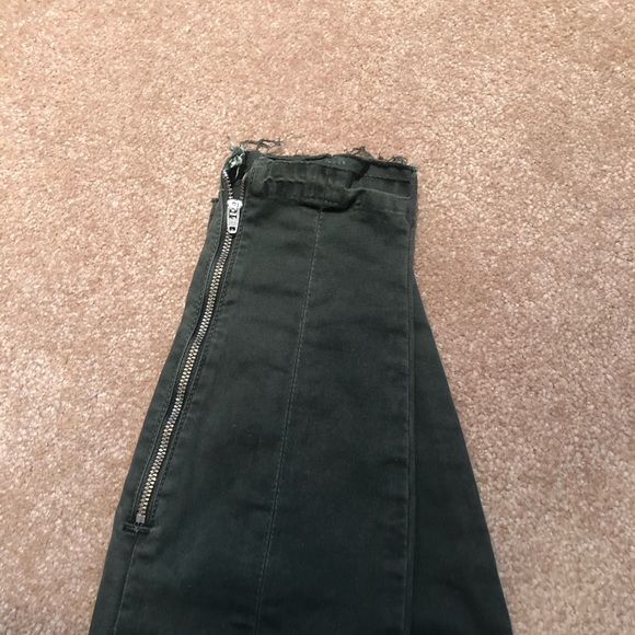 J Brand Green Cargo Pants - Picture 6 of 6
